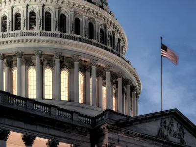 a photo of the US Capitol building