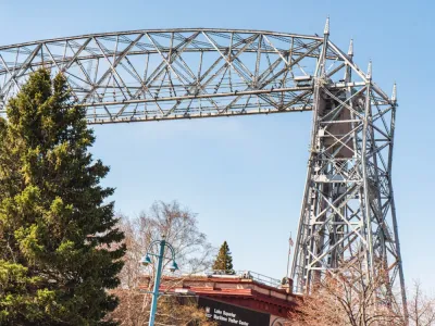 bridge in duluth