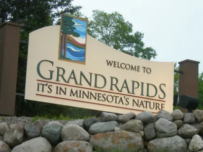Grand Rapids city sign