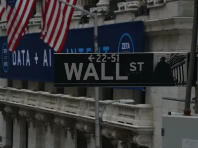 wall street street sign