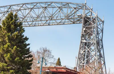 bridge in duluth