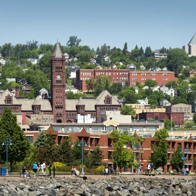 the city of Duluth skyline