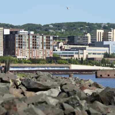 Duluth shoreline