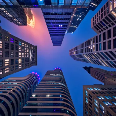 Minneapolis skyscrapers from the ground level